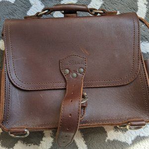 Saddleback Leather Rounded Leather Satchel circa 2016